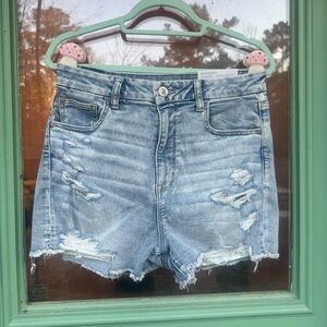 American Eagle Next Level Stretch Curvy High Rise distressed Jean shorts 31 12